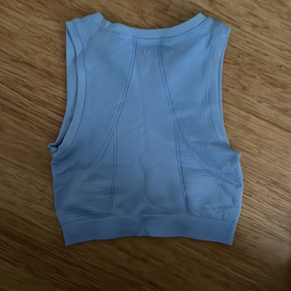This is a top from American Eagle. It is blue and it’s in a medium. - Picture 2 of 2